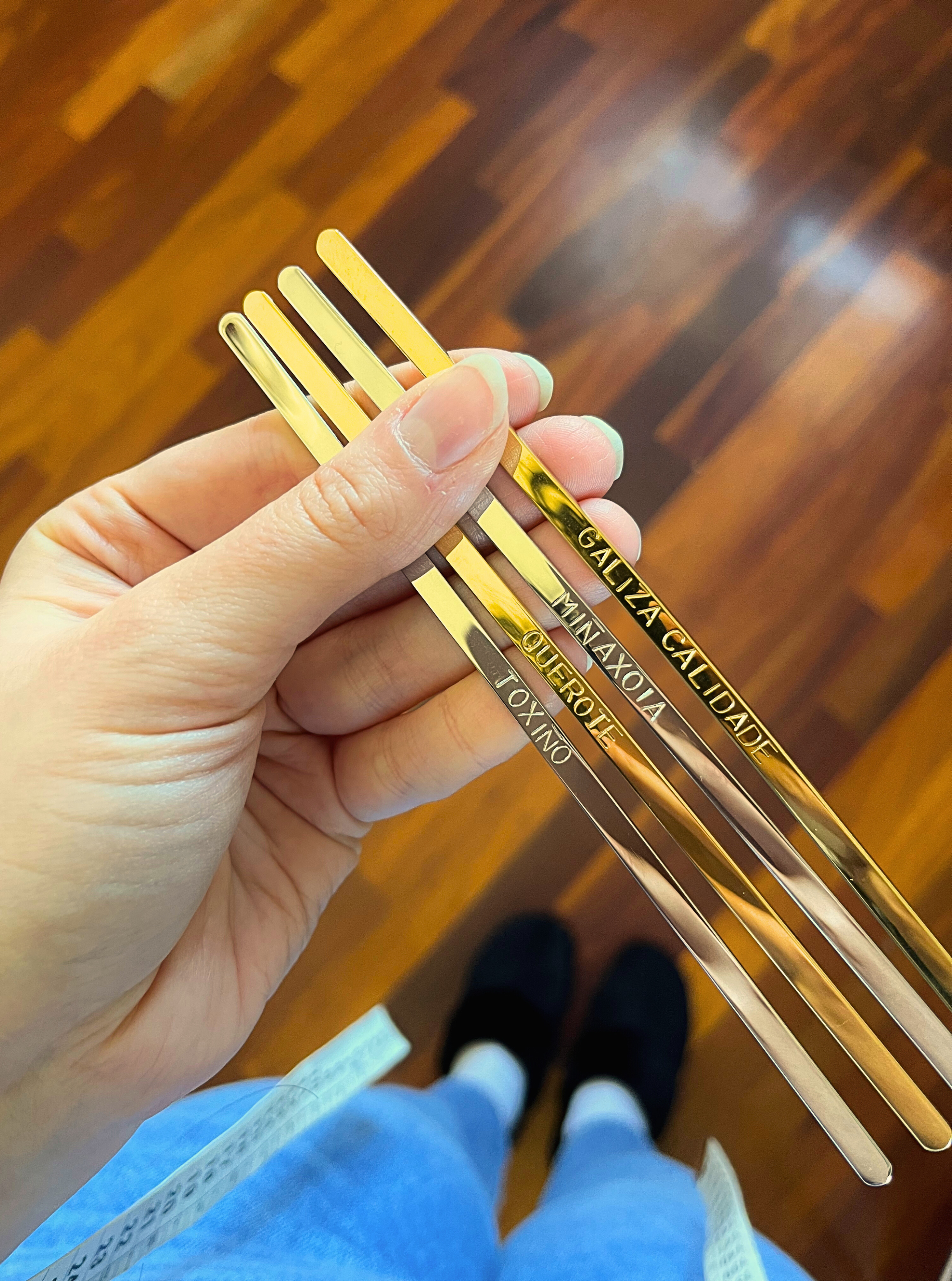 VARO | Brazalete Grabado a Mano