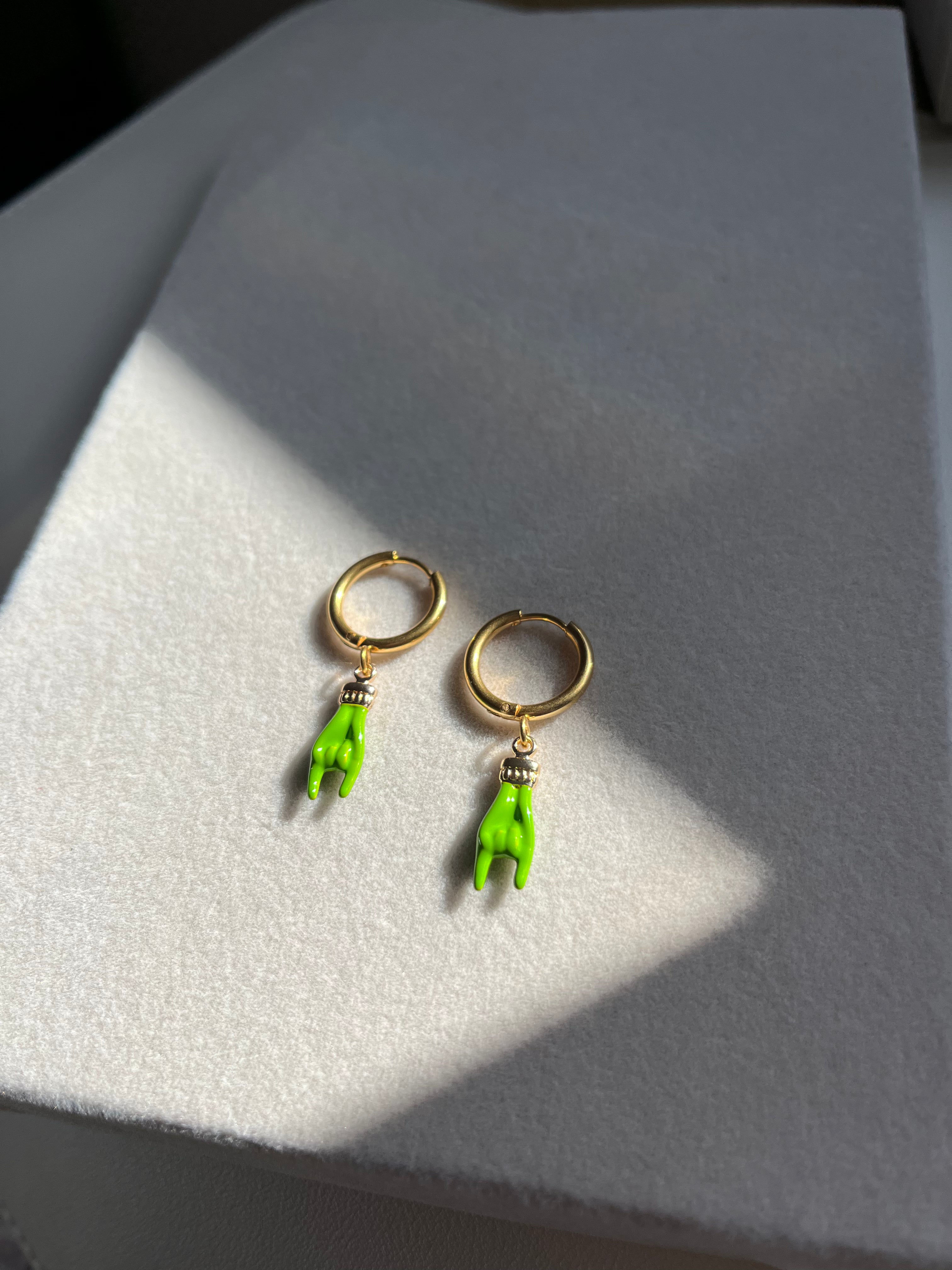 RAMÉ | Pendientes de Charms Personalizables