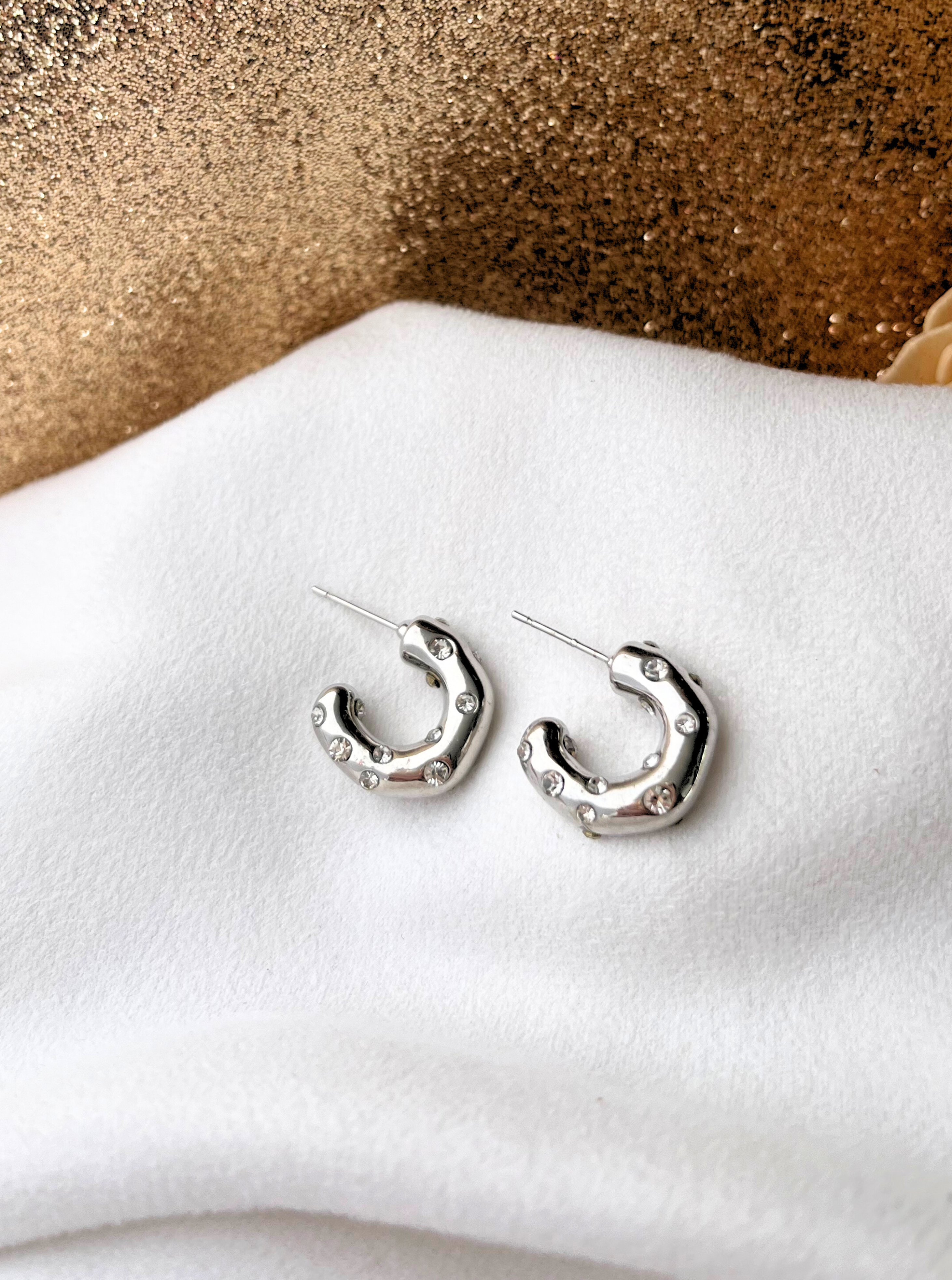 MARGA | Pendientes diamantitos blancos