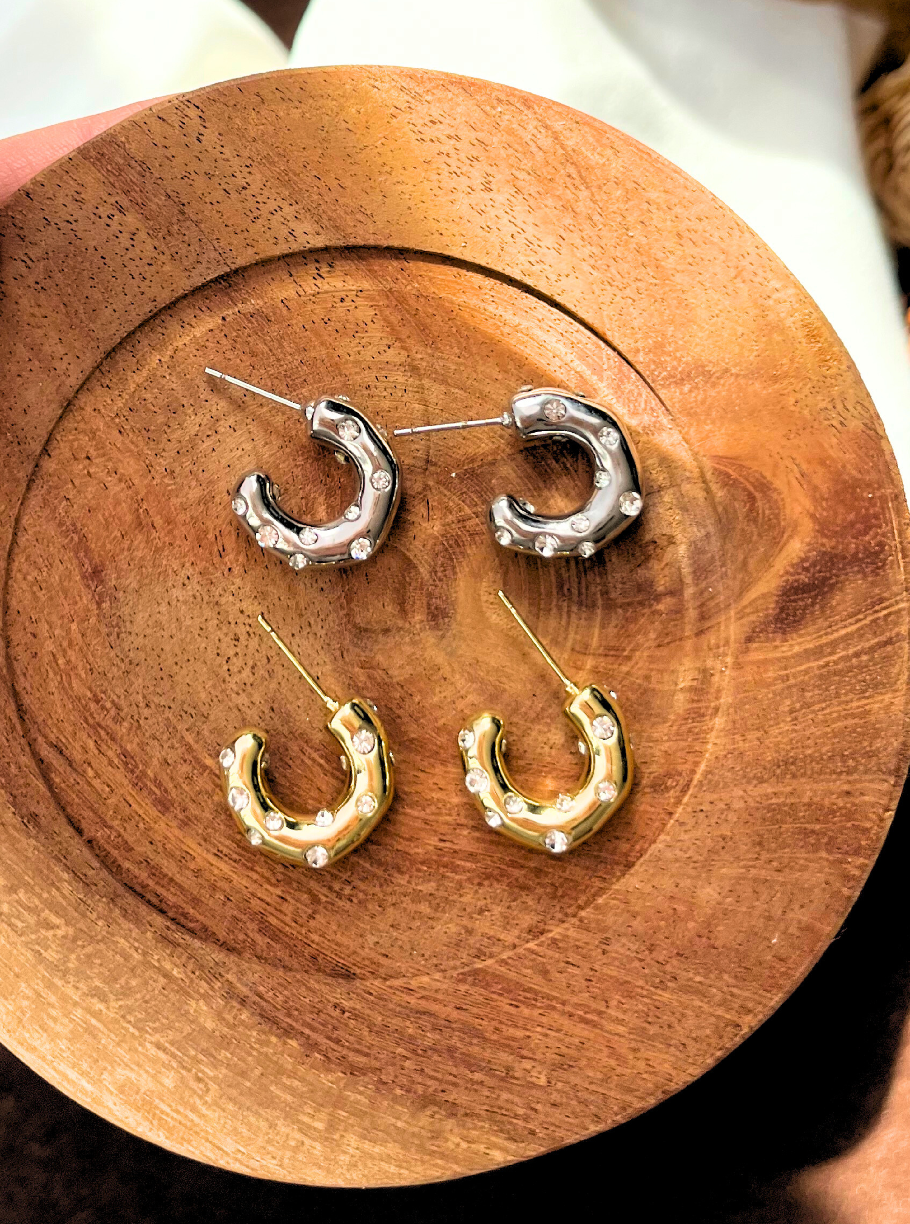 MARGA | Pendientes diamantitos blancos