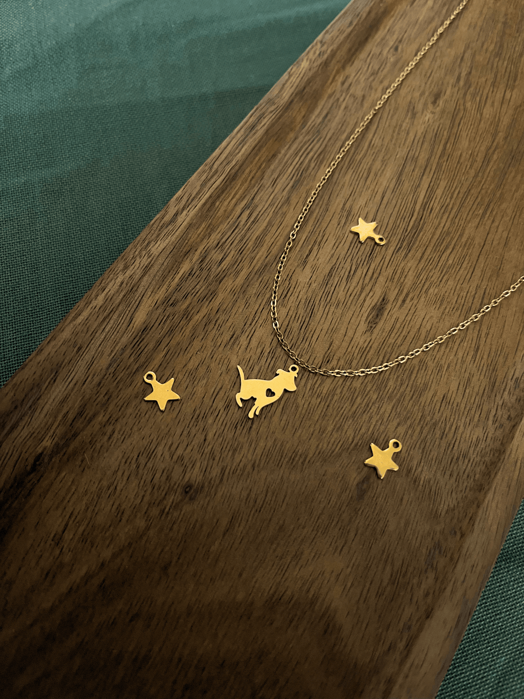 BOBBY ❀ | Grabadas a mano