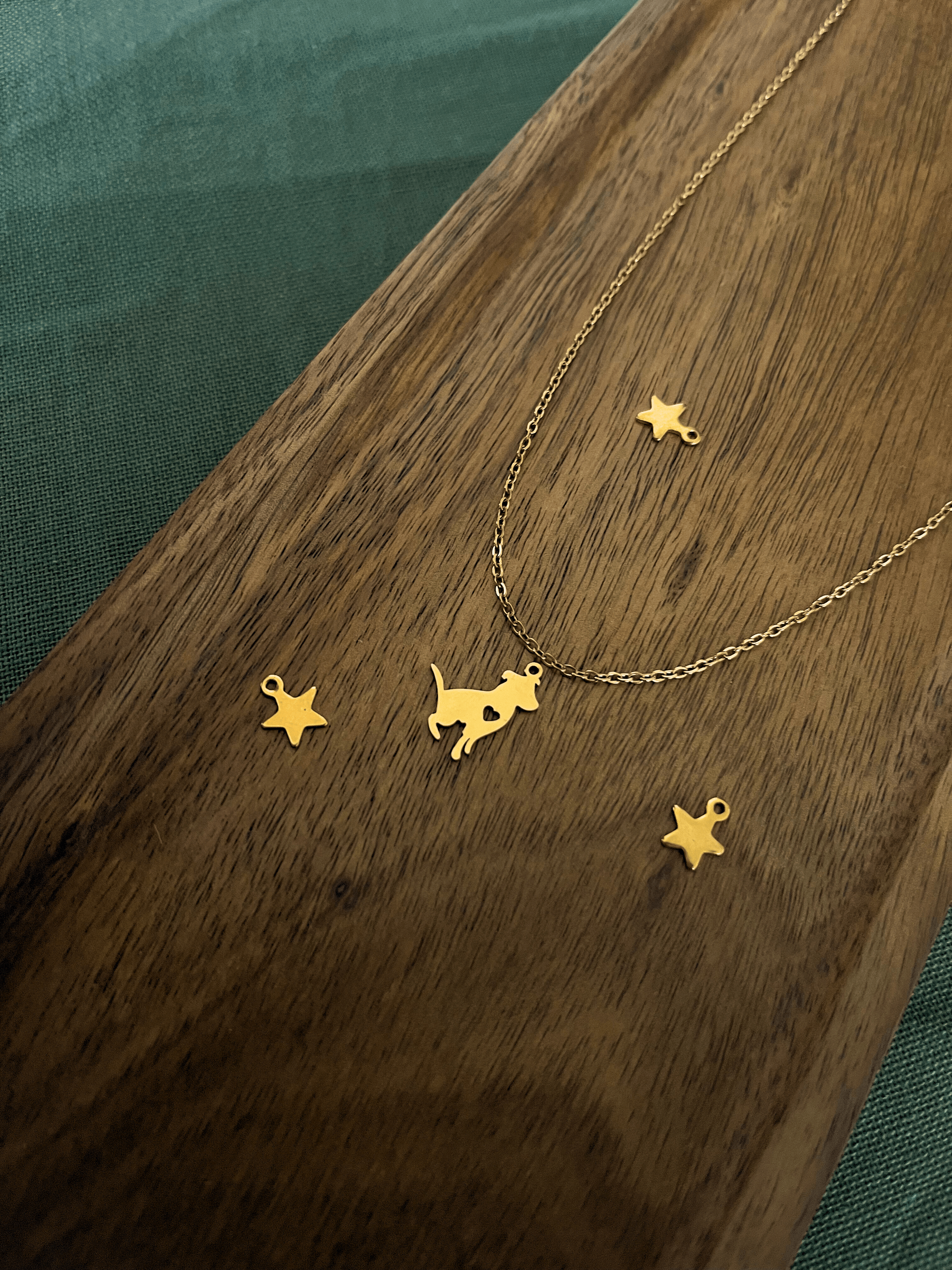 BOBBY ❀ | Grabadas a mano