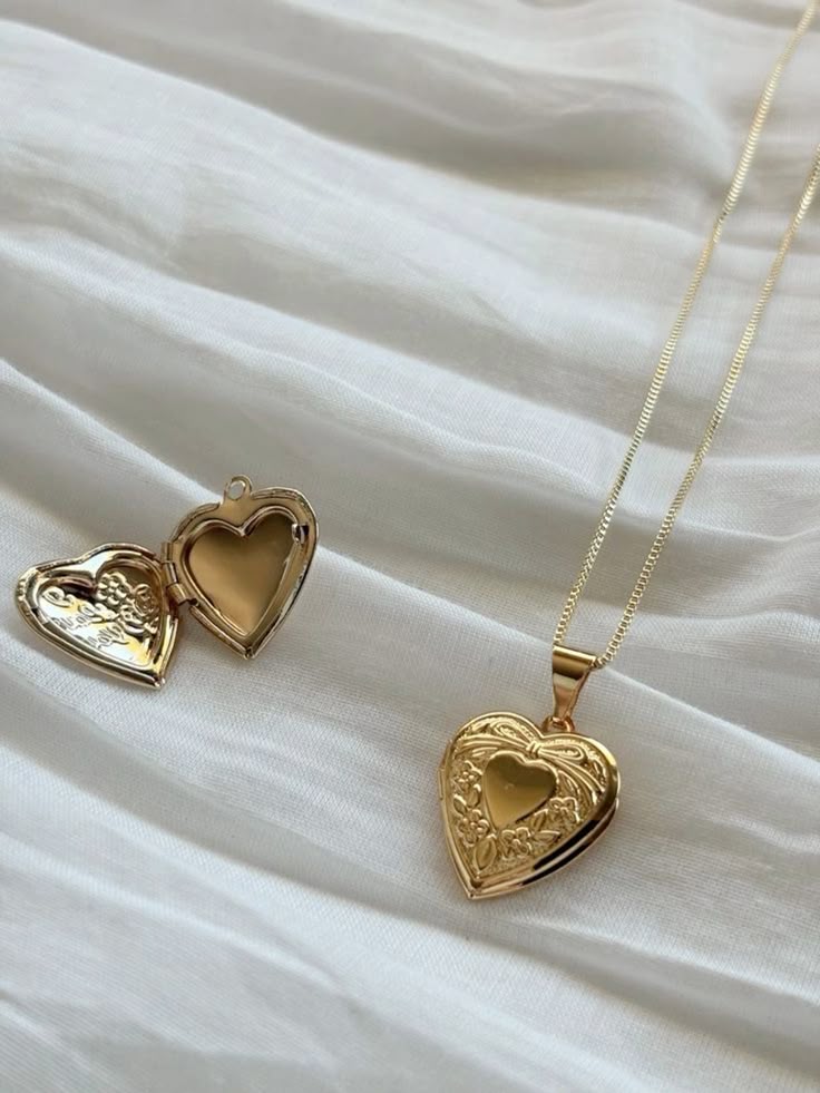 MARCO ❀ | Collar con foto